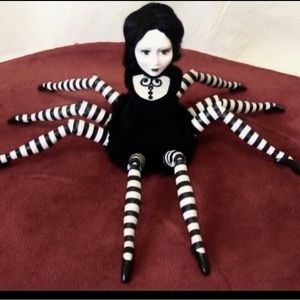 Meet your Posher, Chicken